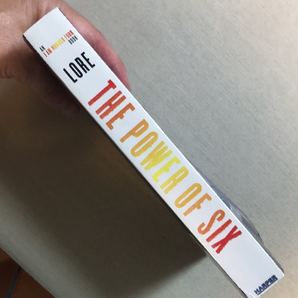 📚2/$6 The Power of Six #2 Lorien Legacies Series - Picture 3 of 9